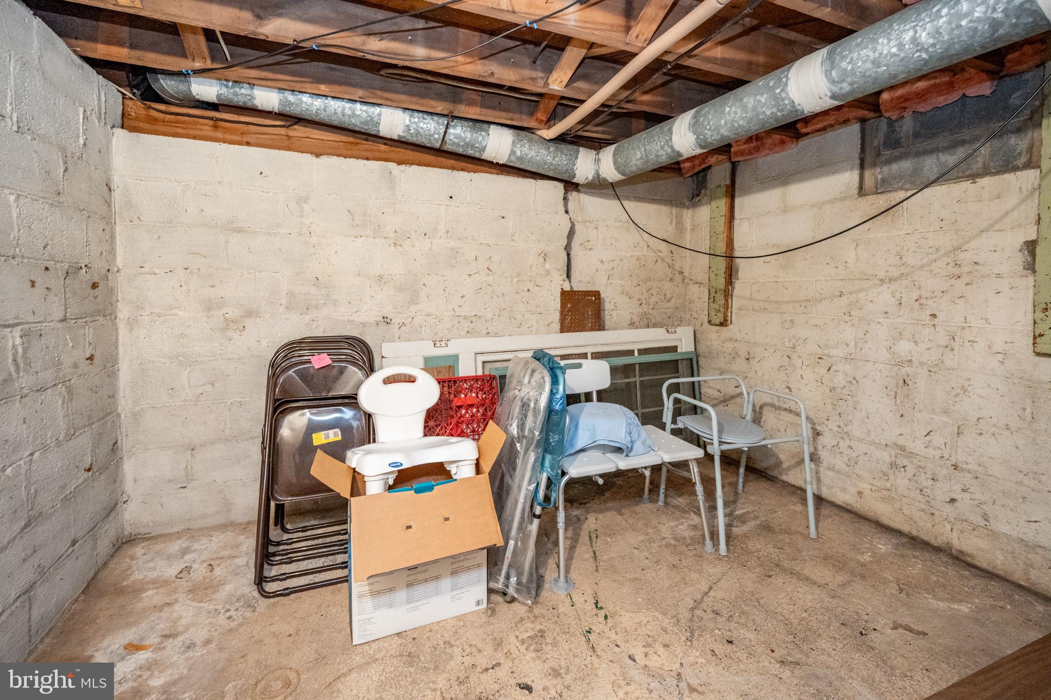 313 West Liberty Street Oakland, MD 21550 - Photo 36 of 59 a view of an outdoor space