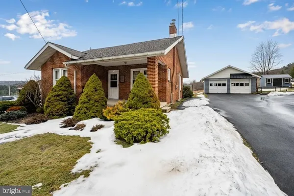 $220,000 | 313 West Liberty Street, Oakland, MD 21550