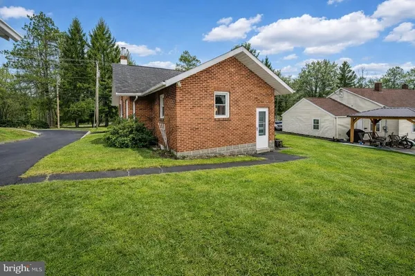 $220,000 | 313 West Liberty Street, Oakland, MD 21550