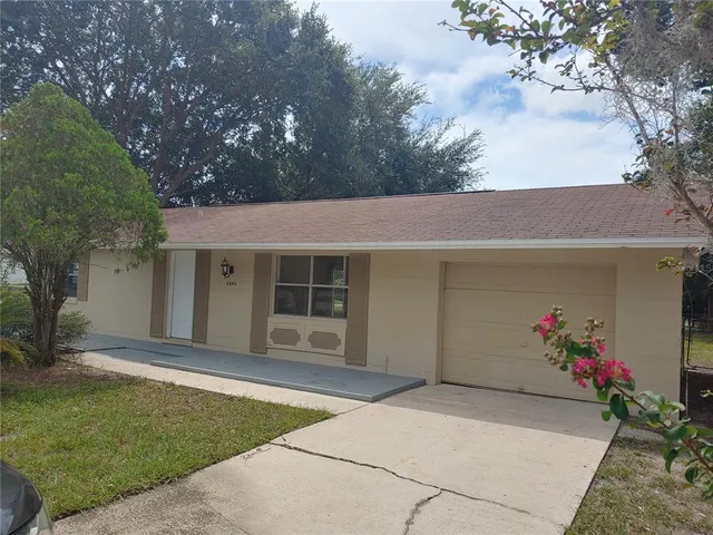 $1,675 | 2202 Danforth Avenue, Deltona, FL 32738