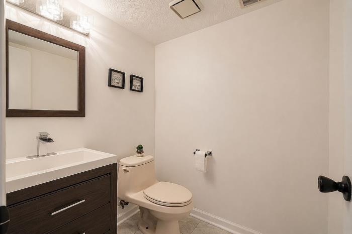 77 Westgate Drive Edison, NJ 08899 - Photo 22 of 23
