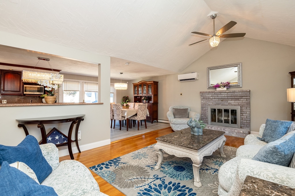 27 Carr Road Saugus, MA 01906 - Photo 7 of 34 Gallery Image 7