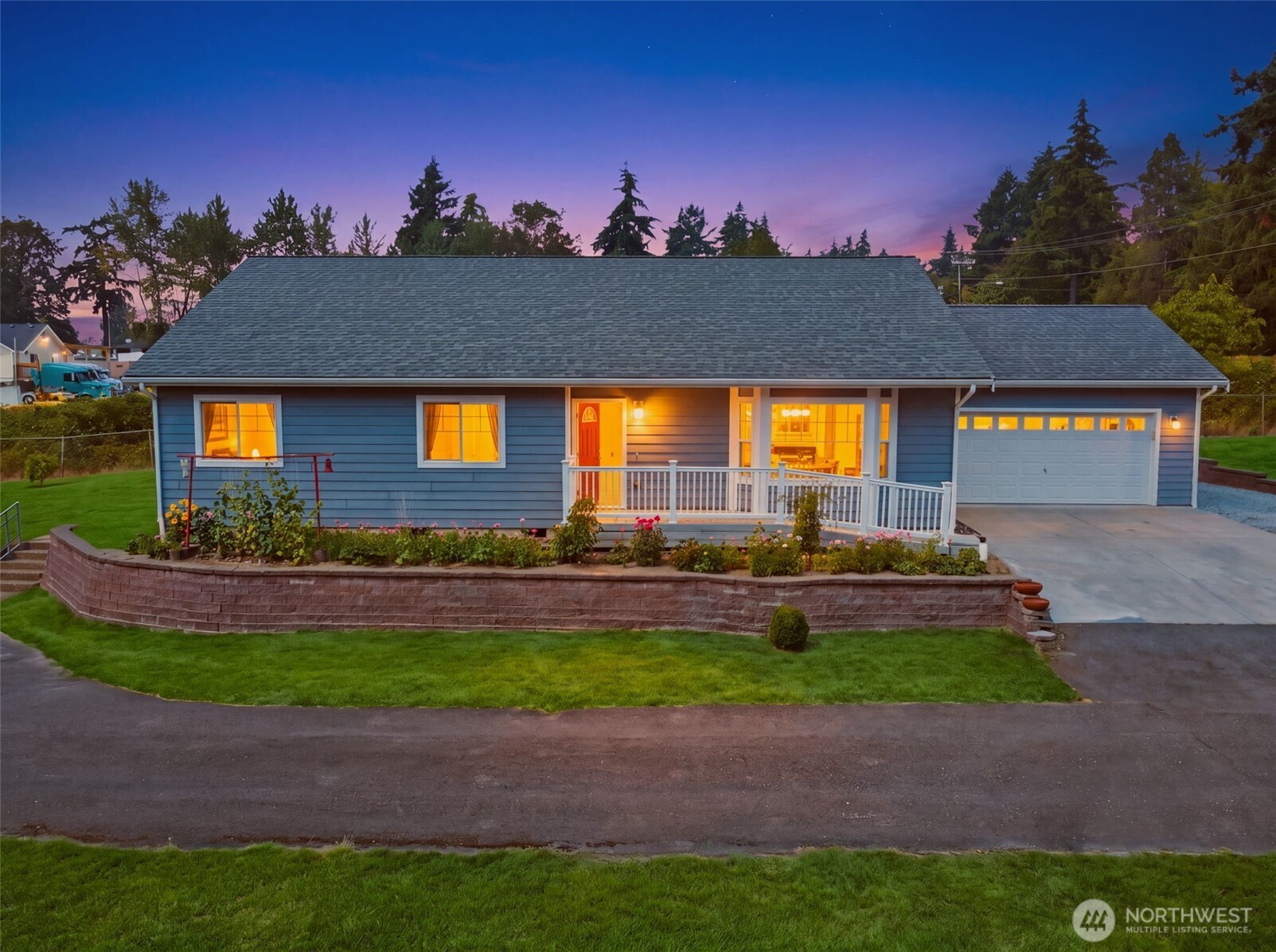 22217 Military Road South SeaTac, WA 98198 - Photo 1 of 38 Gallery Image 1