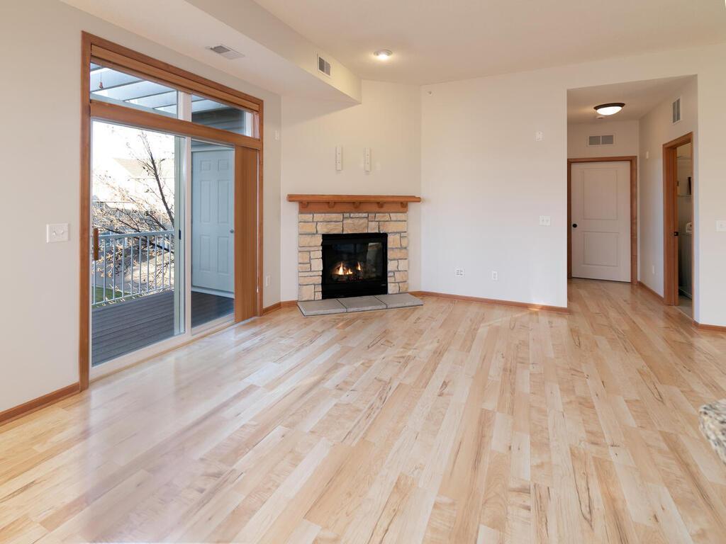 9630 Independence Circle, Unit 204 Chanhassen, MN 55317 - Photo 4 of 27