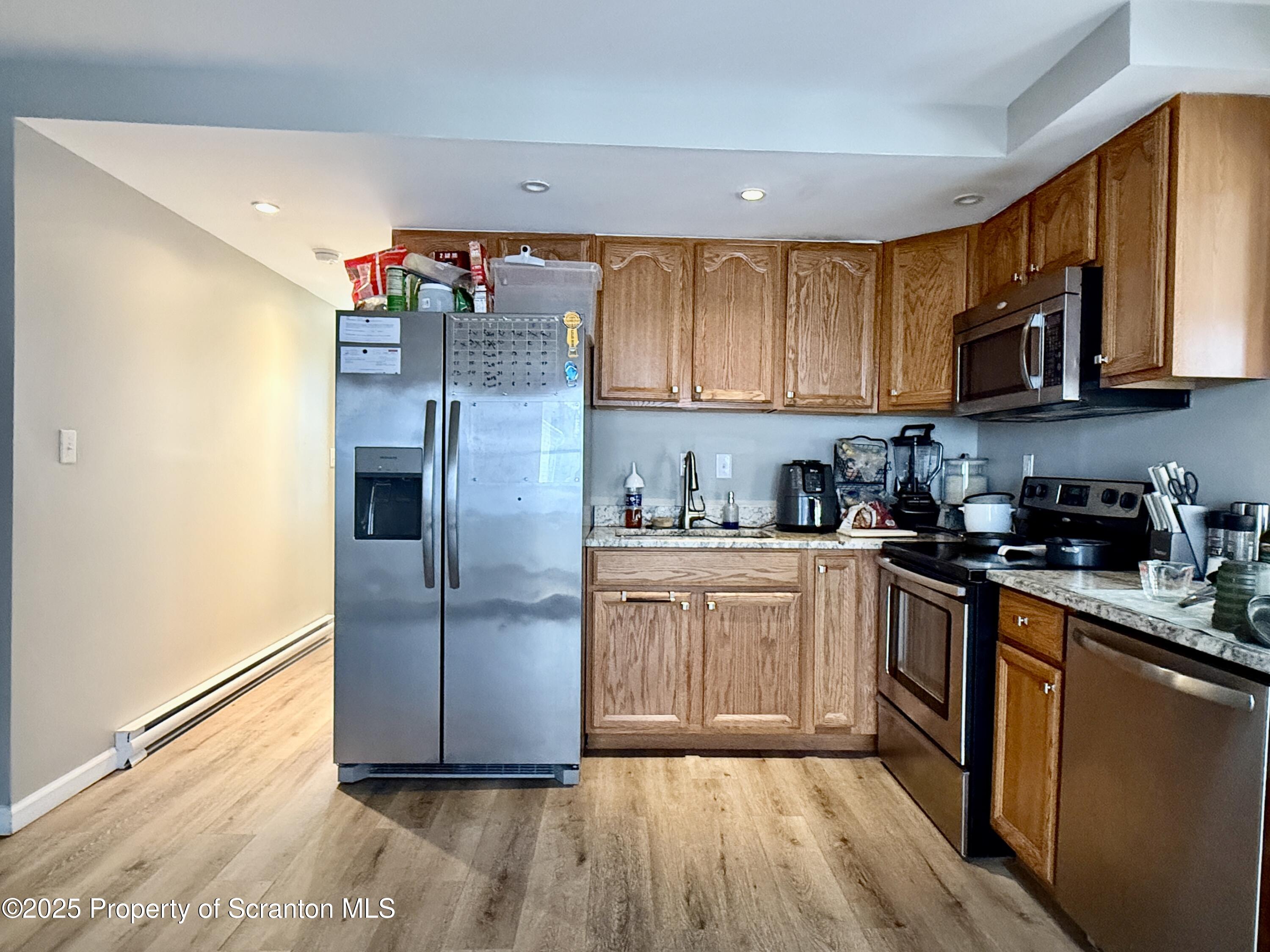 115 West High Street Taylor, PA 18517 - Photo 6 of 27 IMG_1224