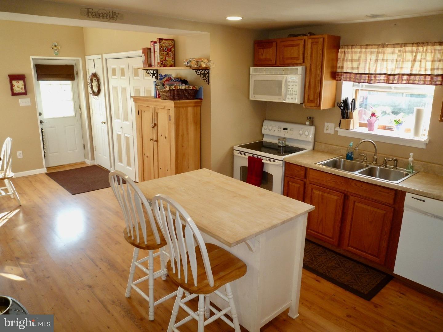 656 Paddock Road Townsend, DE 19734 - Photo 9 of 25 Kitchen