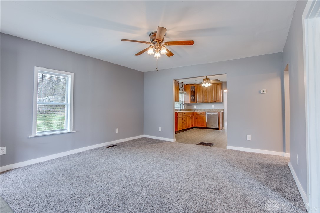 1576 Karr Street Springfield, OH 45503 - Photo 5 of 45