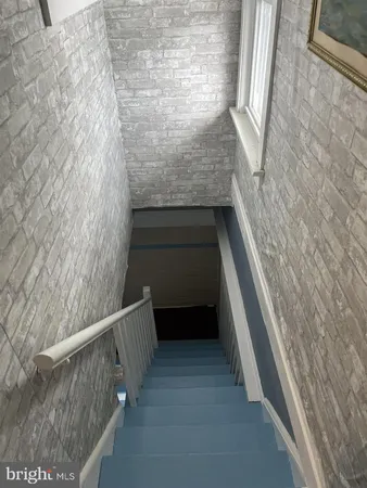 $1,300 | 106 North Rosborough Avenue, Unit 3, Ventnor City, NJ 08406