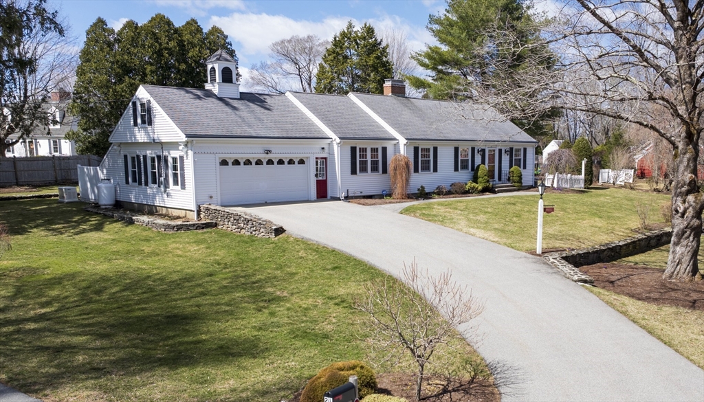 21 McGregory Road Sturbridge, MA 01566 - Photo 1 of 40