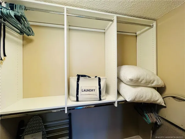 $2,700 | 9490 South Ocean Drive, Unit 213, Jensen Beach, FL 34957