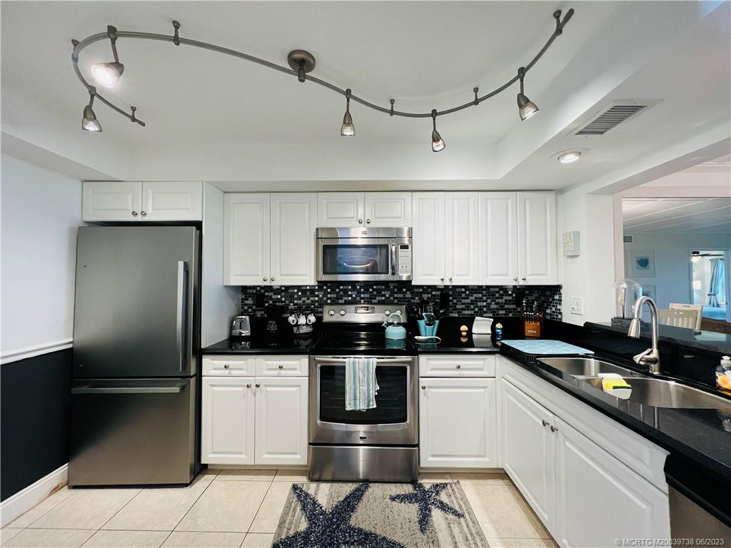 9490 South Ocean Drive, Unit 213 Jensen Beach, FL 34957 - Photo 4 of 74