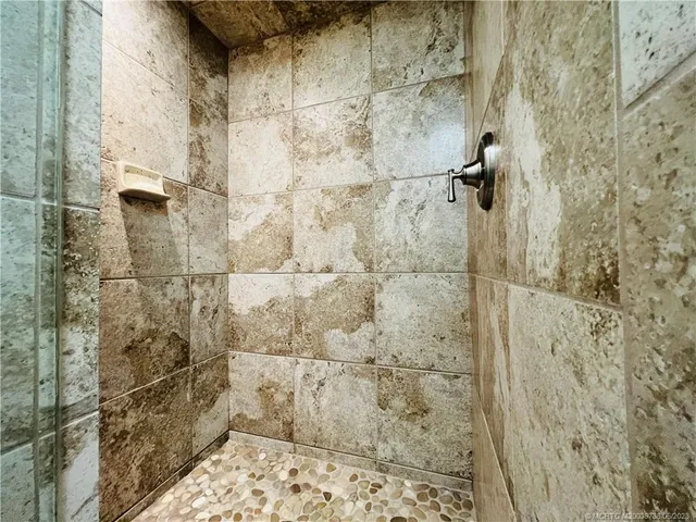 $2,700 | 9490 South Ocean Drive, Unit 213, Jensen Beach, FL 34957