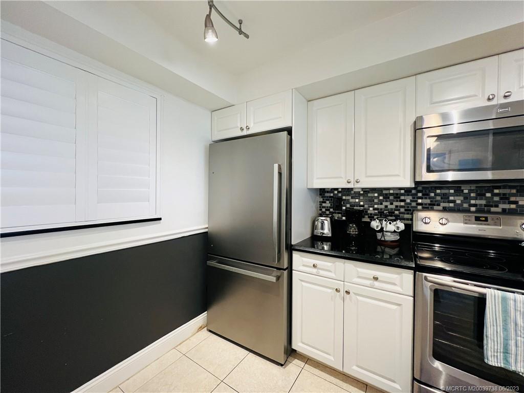 9490 South Ocean Drive, Unit 213 Jensen Beach, FL 34957 - Photo 6 of 74