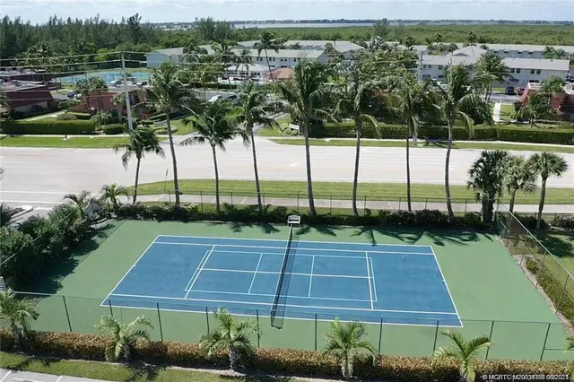 $2,700 | 9490 South Ocean Drive, Unit 213, Jensen Beach, FL 34957