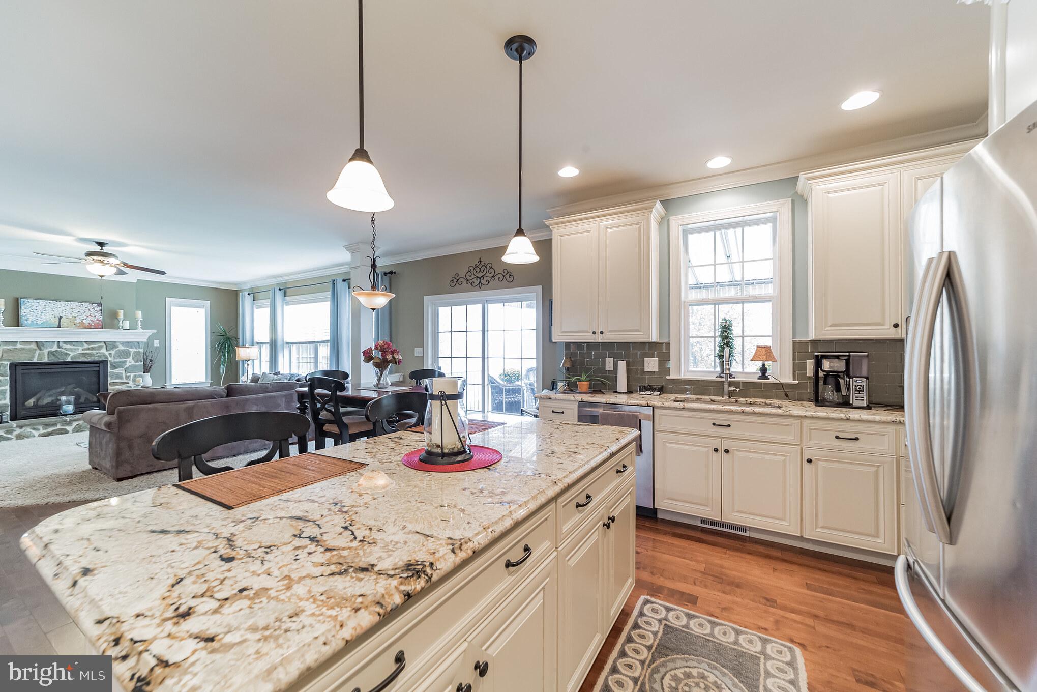 1505 Broad Run Road Landenberg, PA 19350 - Photo 12 of 47 Great Room - Loads of Granite Counters