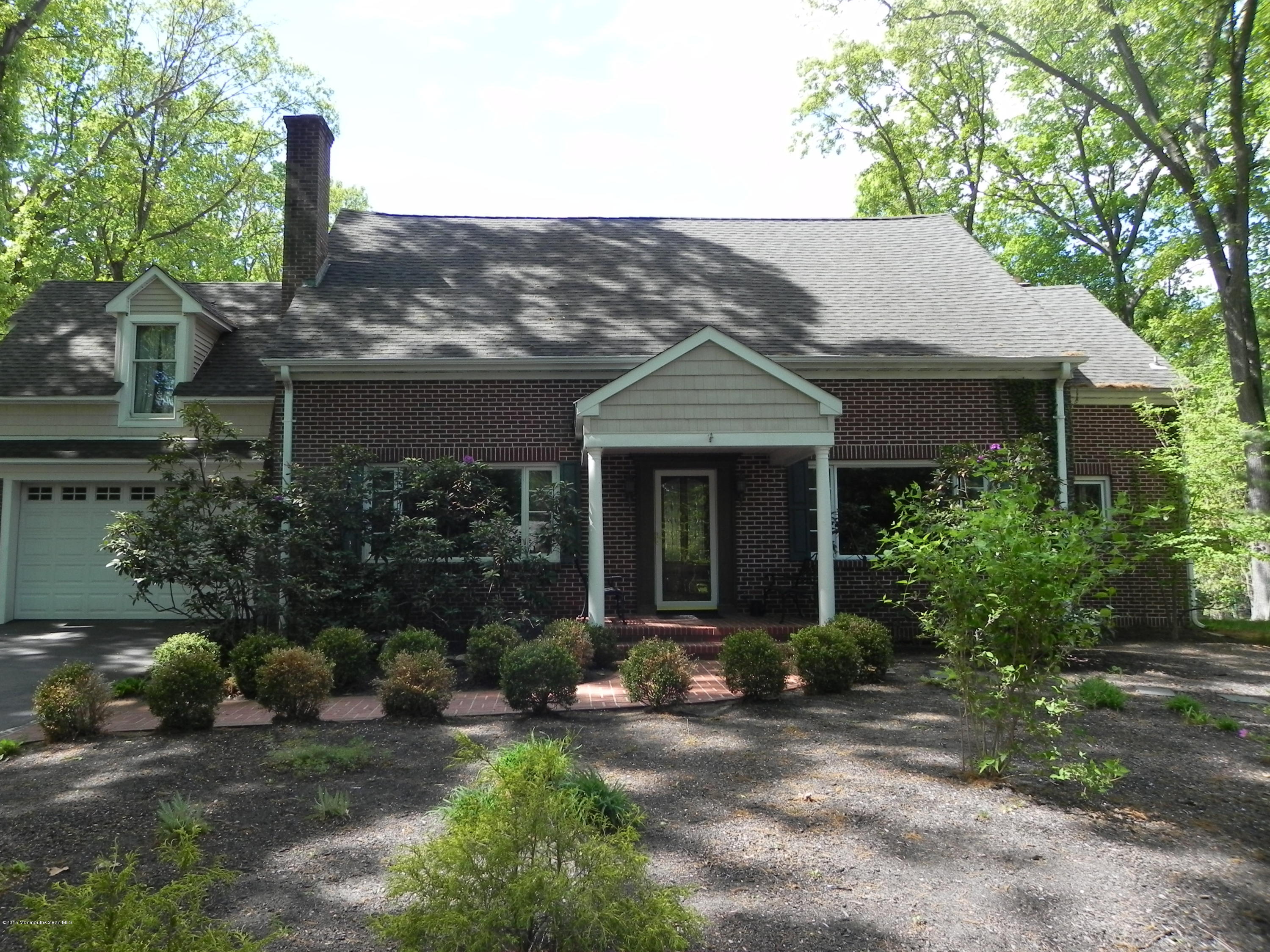 788 Nutswamp Road Middletown, NJ 07701 - Photo 1 of 23 788 nut swamp may 2015 front