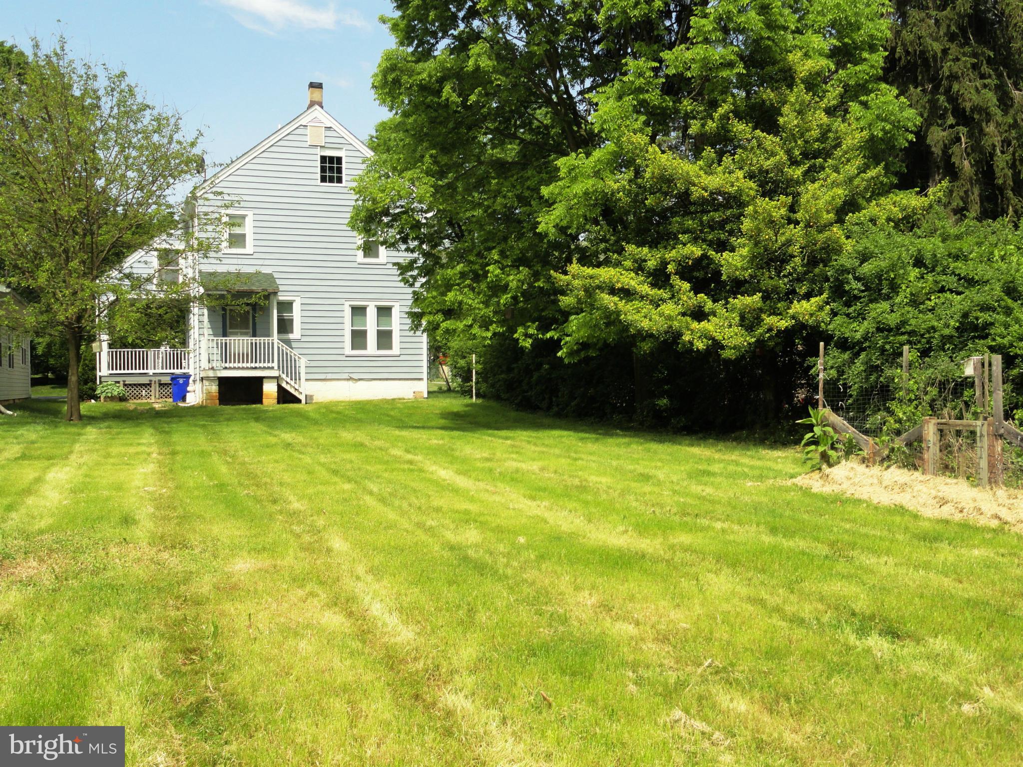 1004 Linwood Road Hagerstown, MD 21740 - Photo 16 of 17 Exterior (Rear)