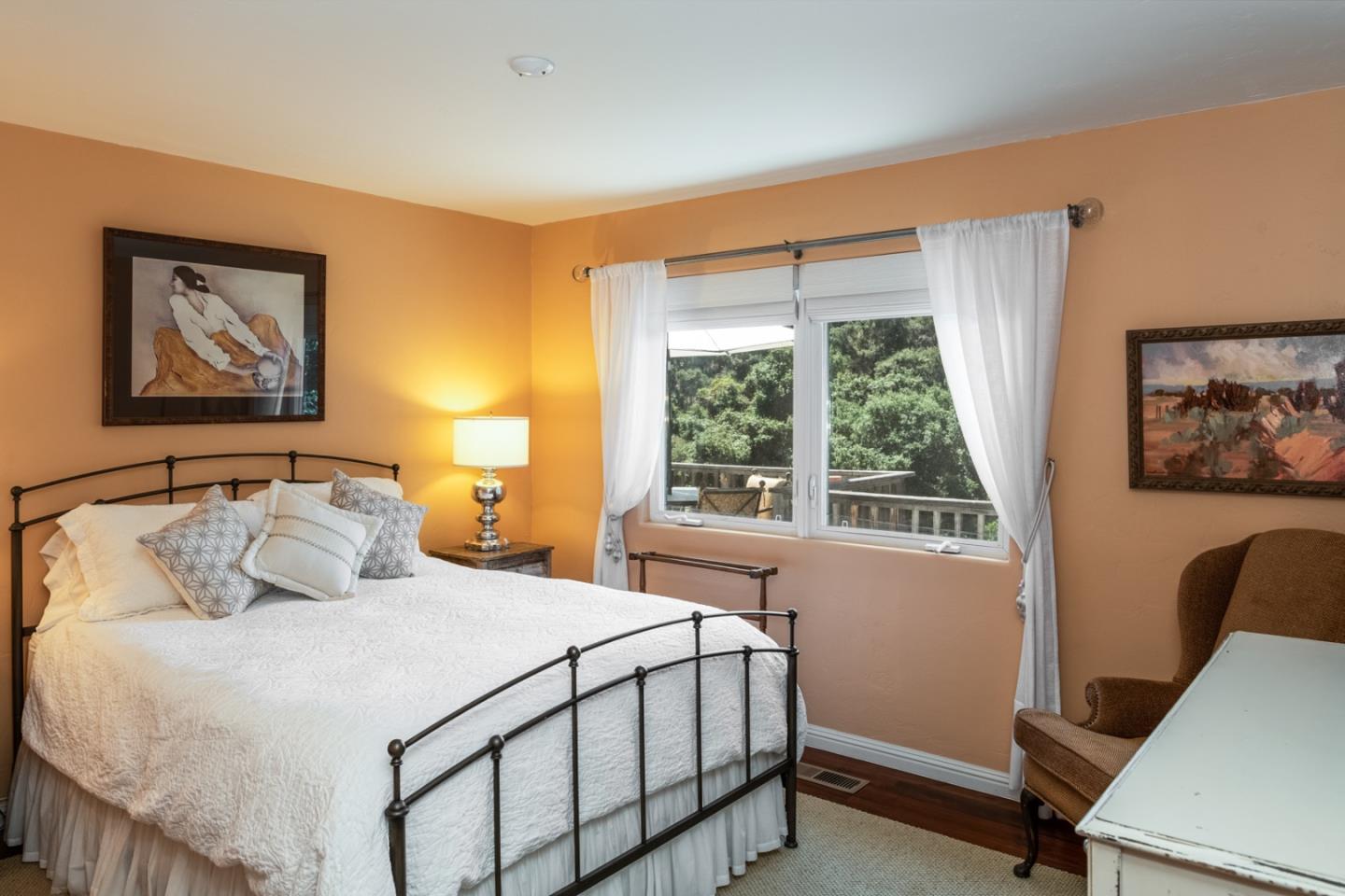 27835 Mesa Del Toro Road Salinas, CA 93908 - Photo 42 of 44 a bedroom with a bed and a window