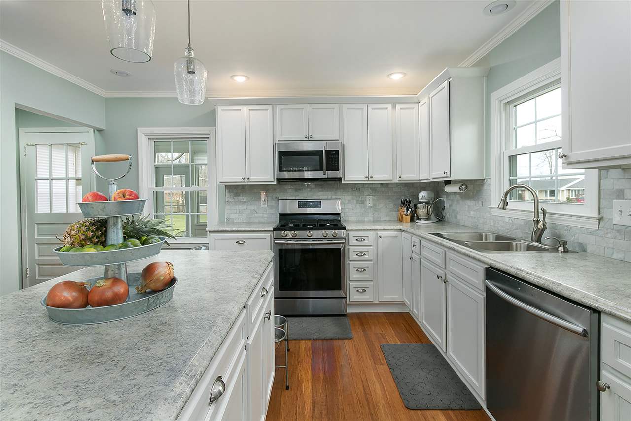 5209 North Hickory Road Muncie, IN 47303 - Photo 4 of 27