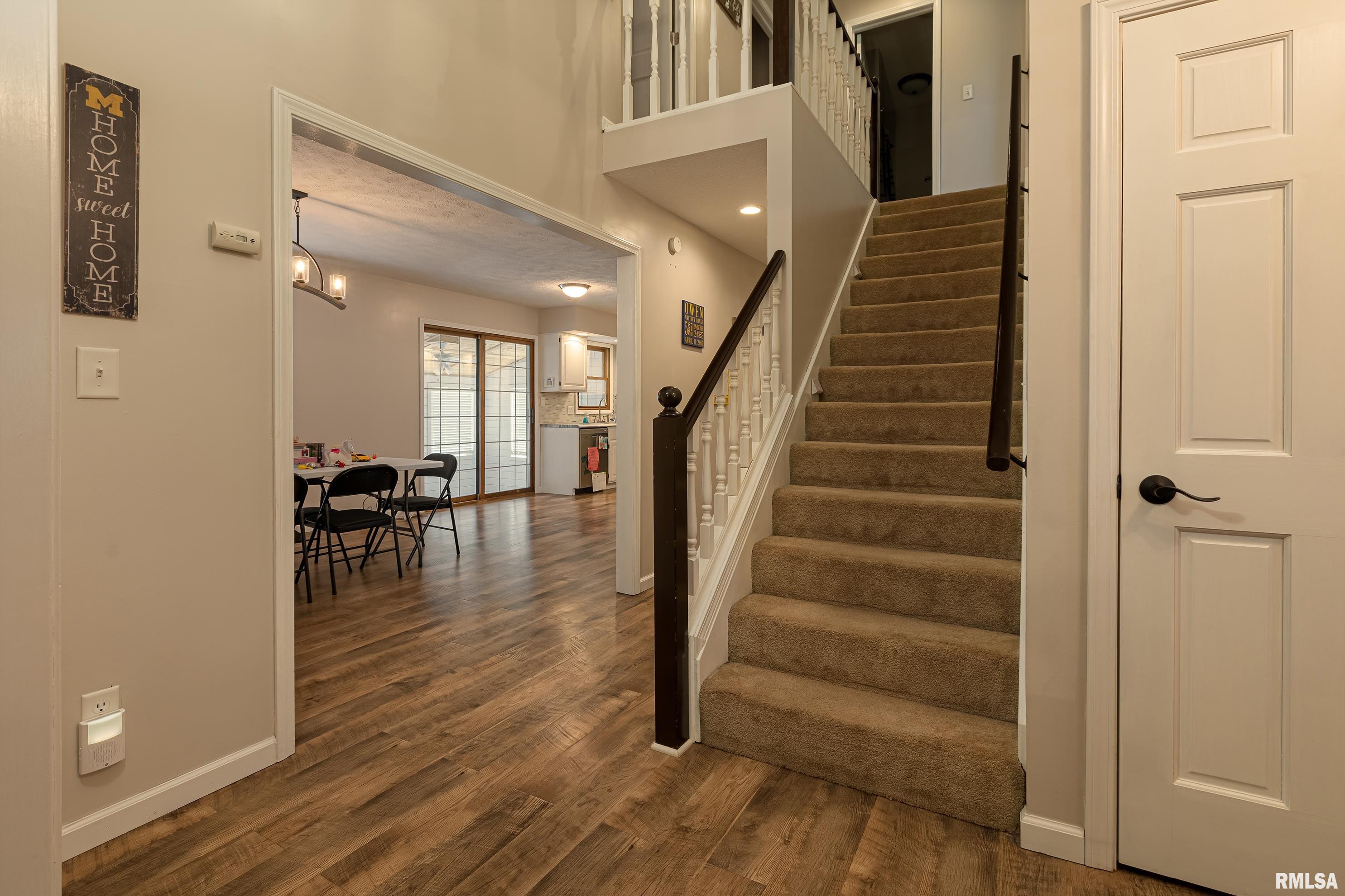 1707 Quail Run Marion, IL 62959 - Photo 9 of 41