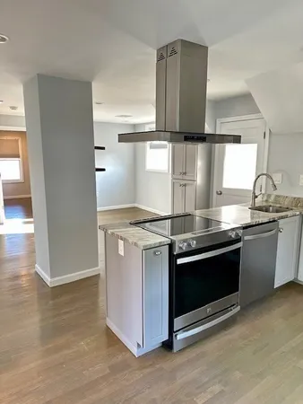 $2,600 | 252 Eastern Avenue, Unit 3, Lynn, MA 01902