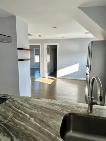 $2,600 | 252 Eastern Avenue, Unit 3, Lynn, MA 01902