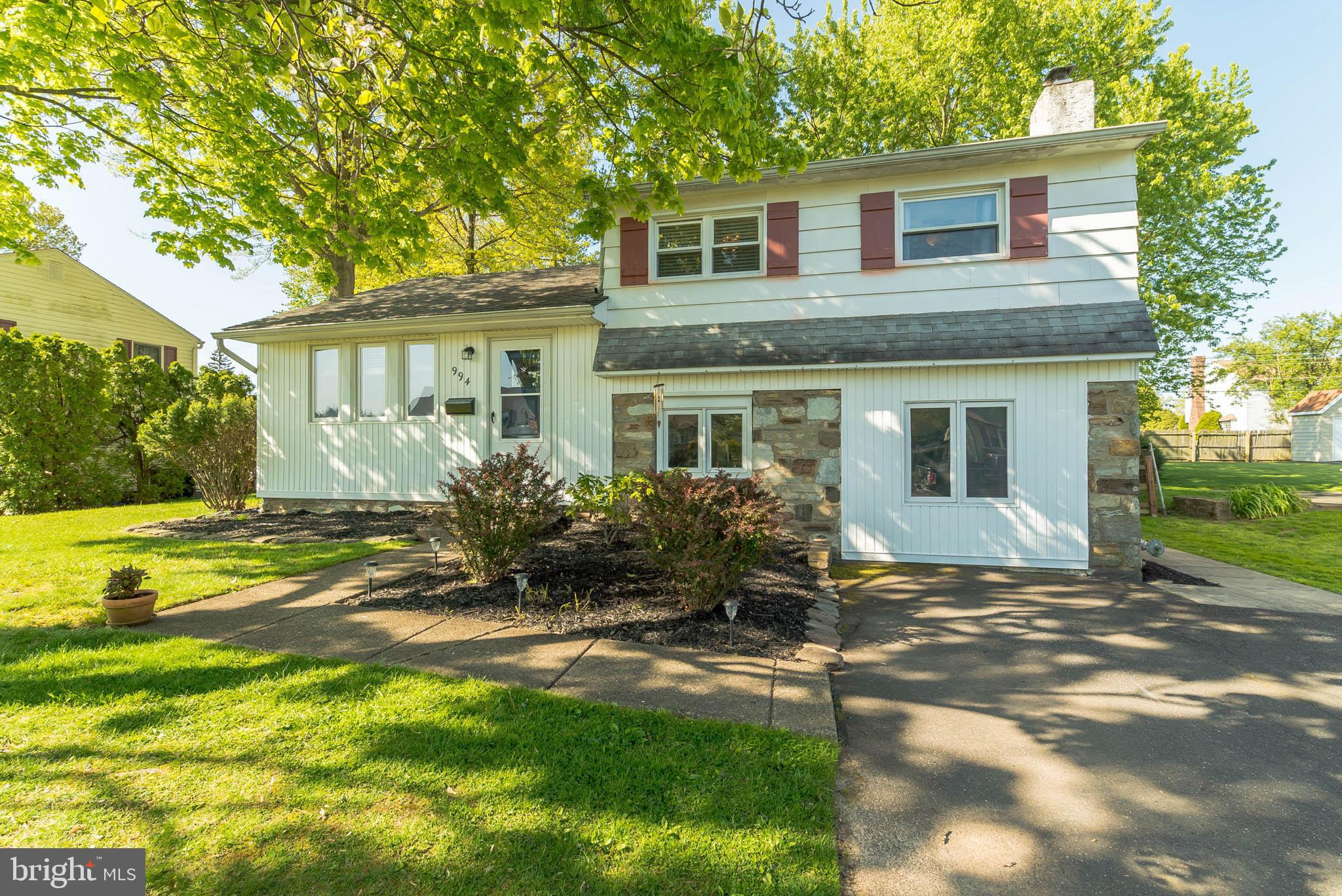 994 Catalpa Road Warminster, PA 18974 - Photo 1 of 30 Welcome to 994 Catalpa Rd