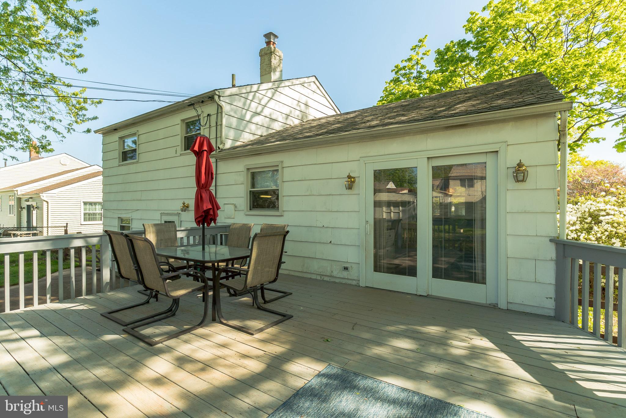 994 Catalpa Road Warminster, PA 18974 - Photo 28 of 30 Deck