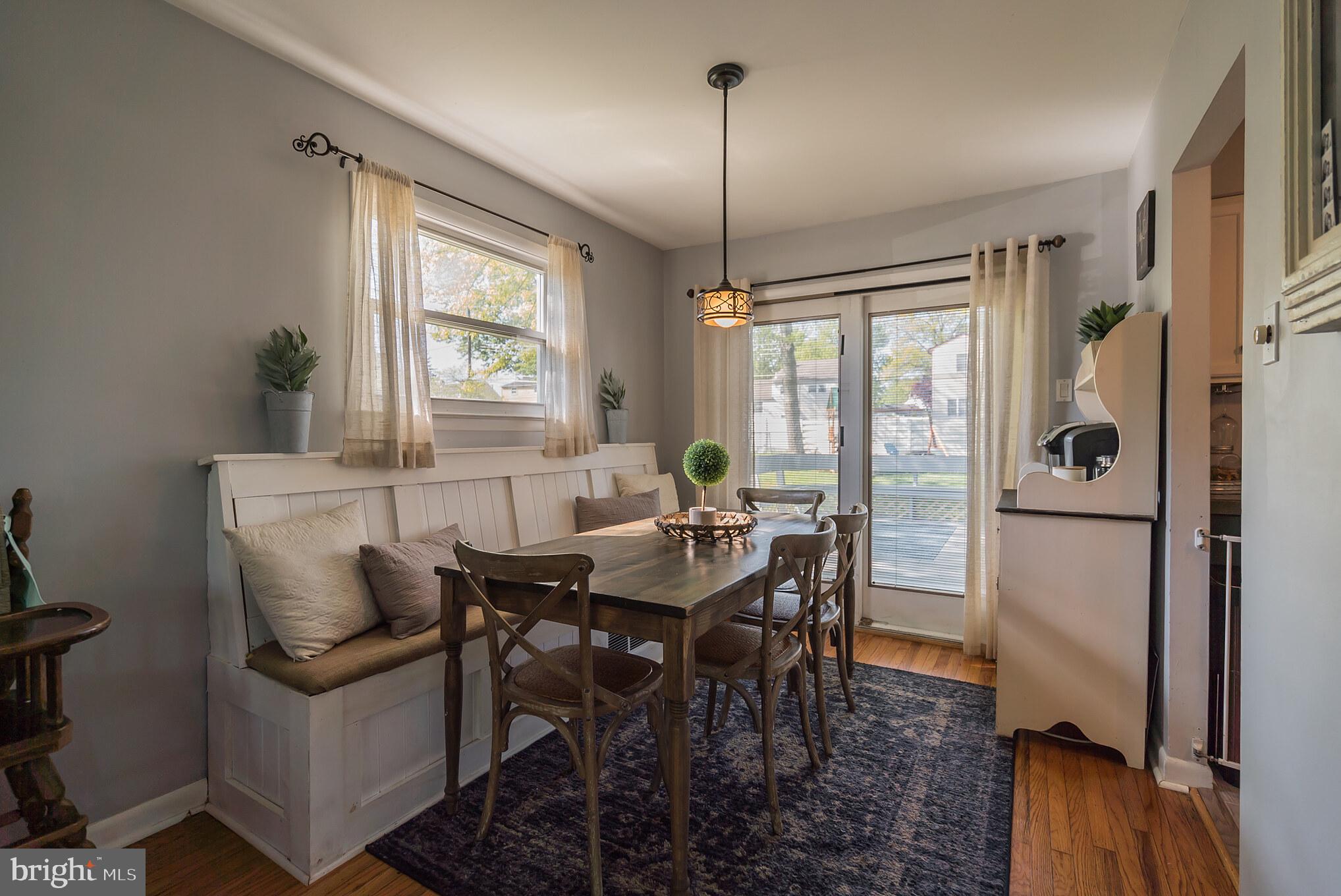 994 Catalpa Road Warminster, PA 18974 - Photo 8 of 30 Dining area with built in bench seating