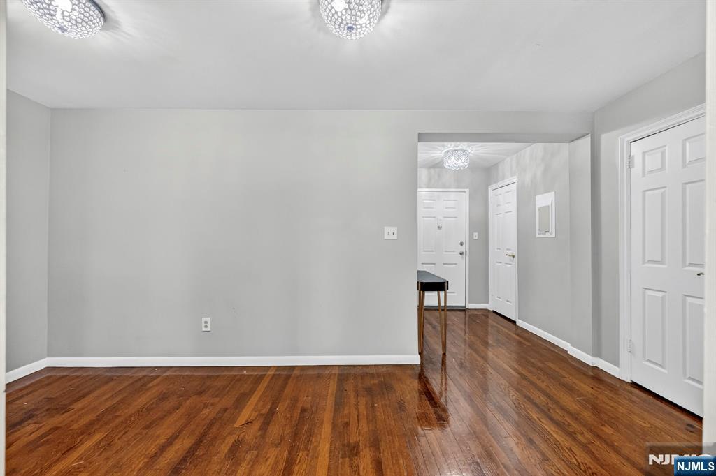 19 Lyons, Unit 204 Newark, NJ 07112 - Photo 7 of 21