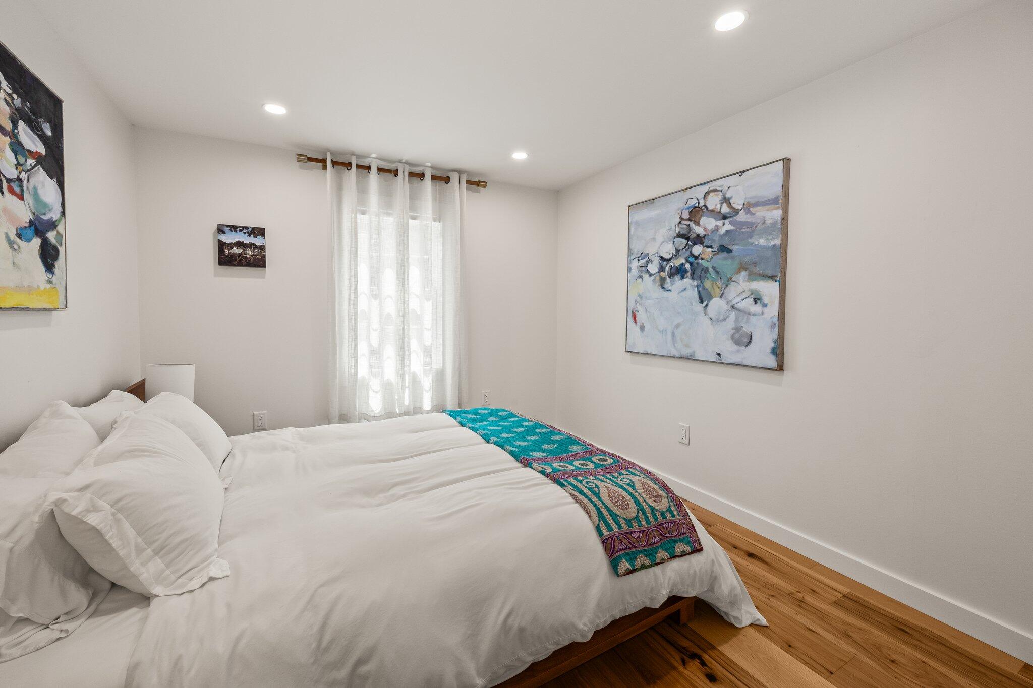 30 Bangs Street, Unit UB Provincetown, MA 02657 - Photo 15 of 21 15-web-or-mls-30-bangs-st-unit-b (1)