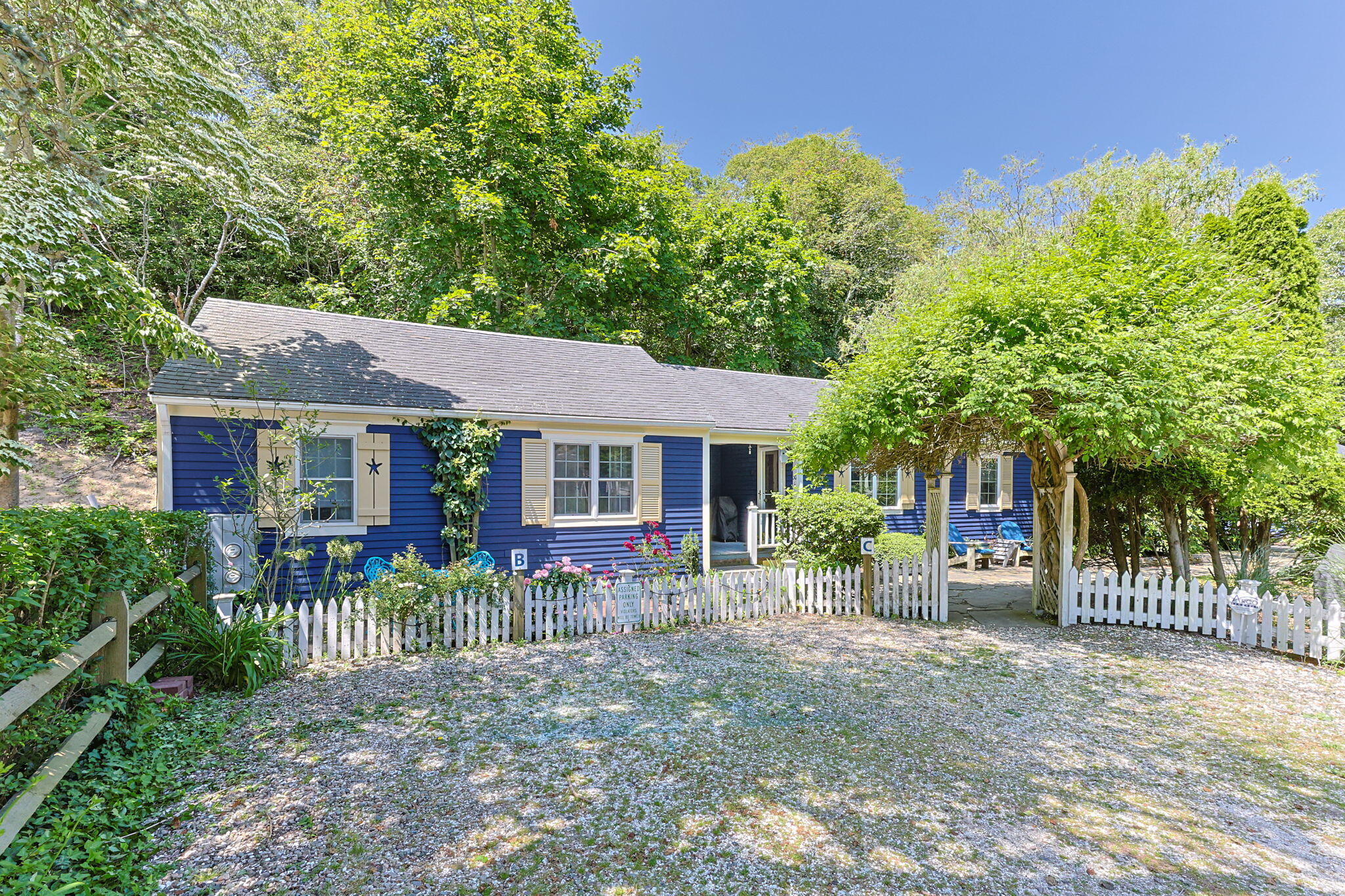 30 Bangs Street, Unit UB Provincetown, MA 02657 - Photo 21 of 21 23-web-or-mls-30-bangs-st-unit-b