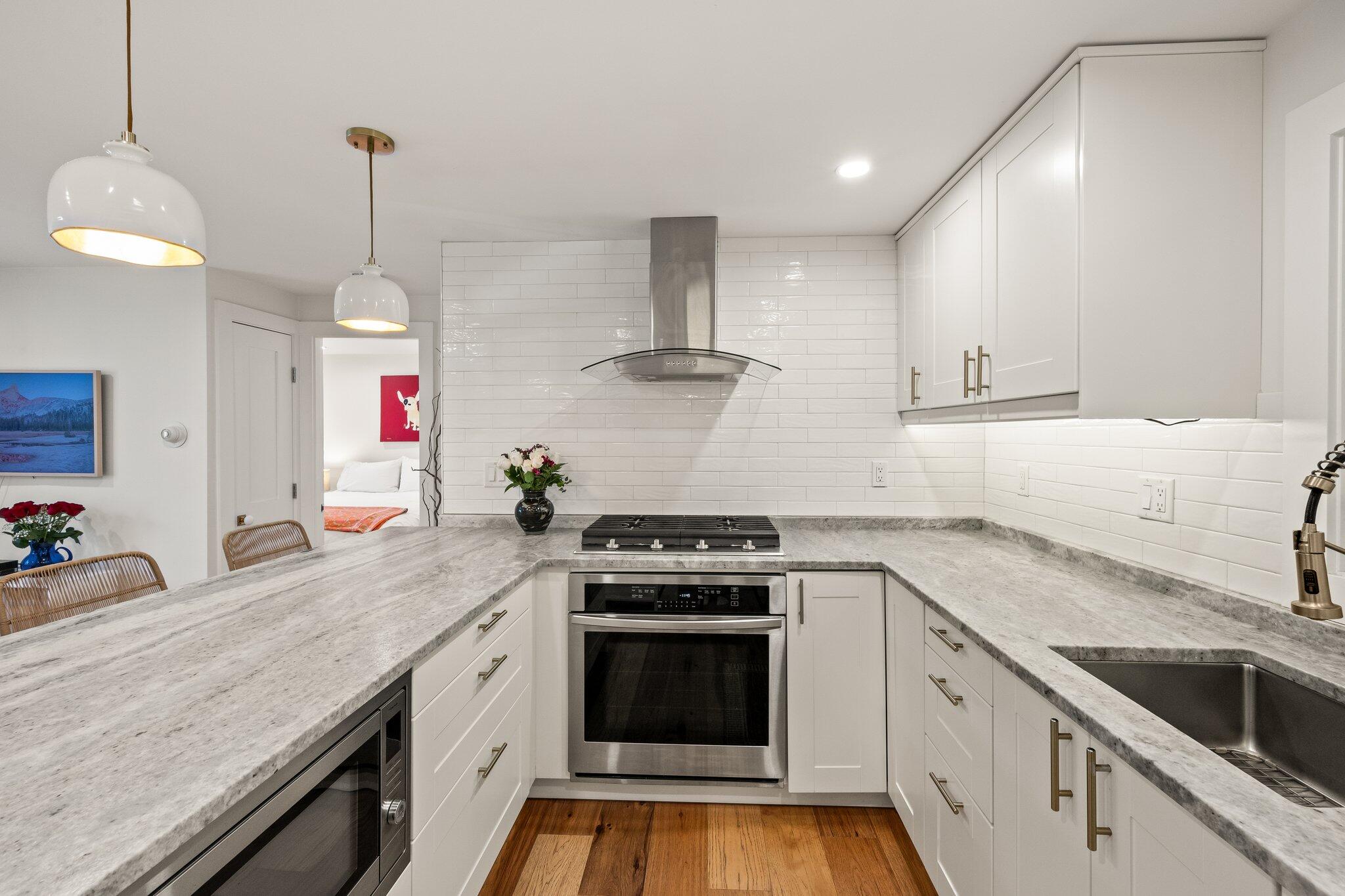 30 Bangs Street, Unit UB Provincetown, MA 02657 - Photo 9 of 21 9-web-or-mls-30-bangs-st-unit-b