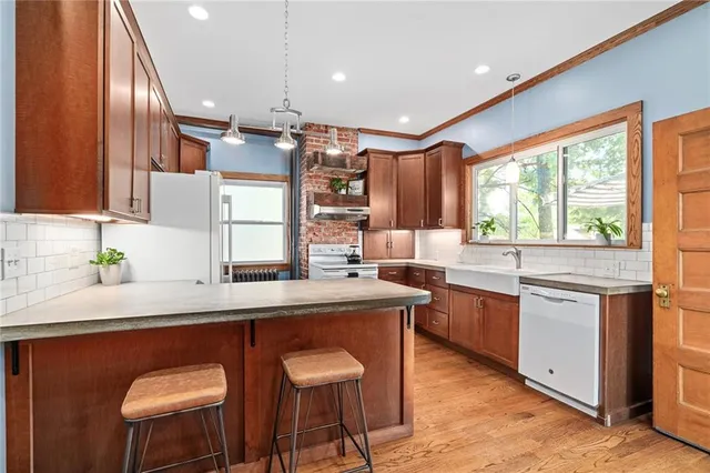 $700,000 | 4033 Warwick Boulevard, Kansas City, MO 64111