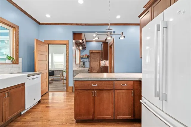 $700,000 | 4033 Warwick Boulevard, Kansas City, MO 64111