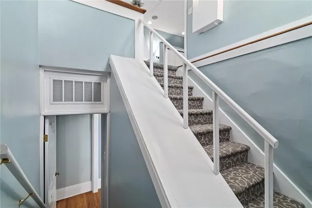 $700,000 | 4033 Warwick Boulevard, Kansas City, MO 64111