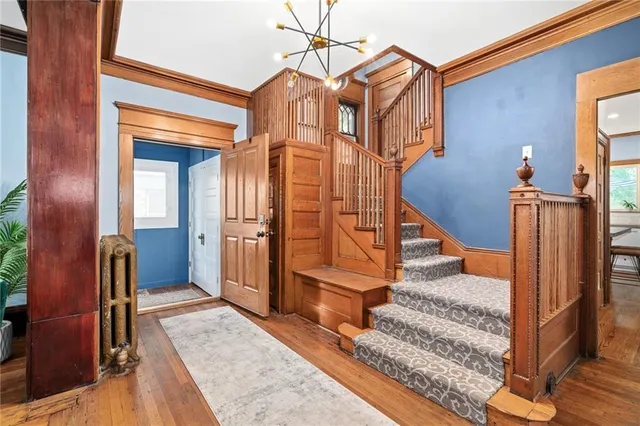 $700,000 | 4033 Warwick Boulevard, Kansas City, MO 64111