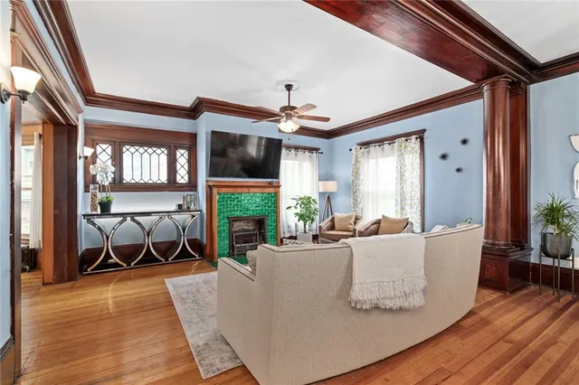 $700,000 | 4033 Warwick Boulevard, Kansas City, MO 64111