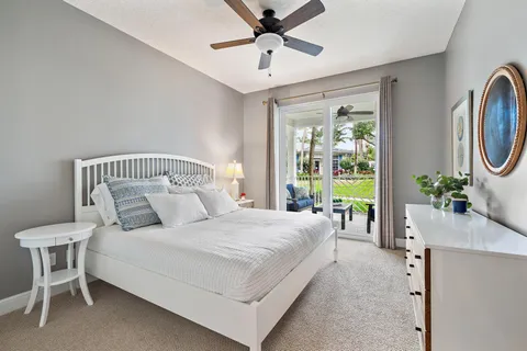 $760,000 | 814 Bay Colony Drive South, Juno Beach, FL 33408