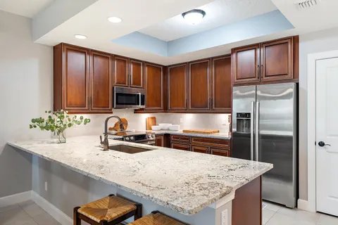 $760,000 | 814 Bay Colony Drive South, Juno Beach, FL 33408