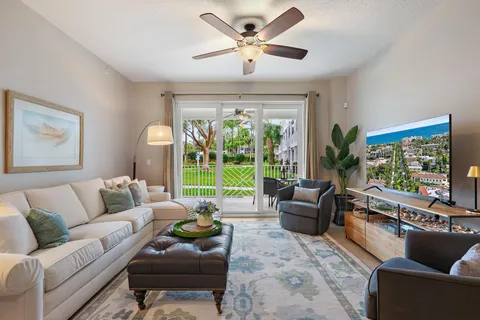 $760,000 | 814 Bay Colony Drive South, Juno Beach, FL 33408
