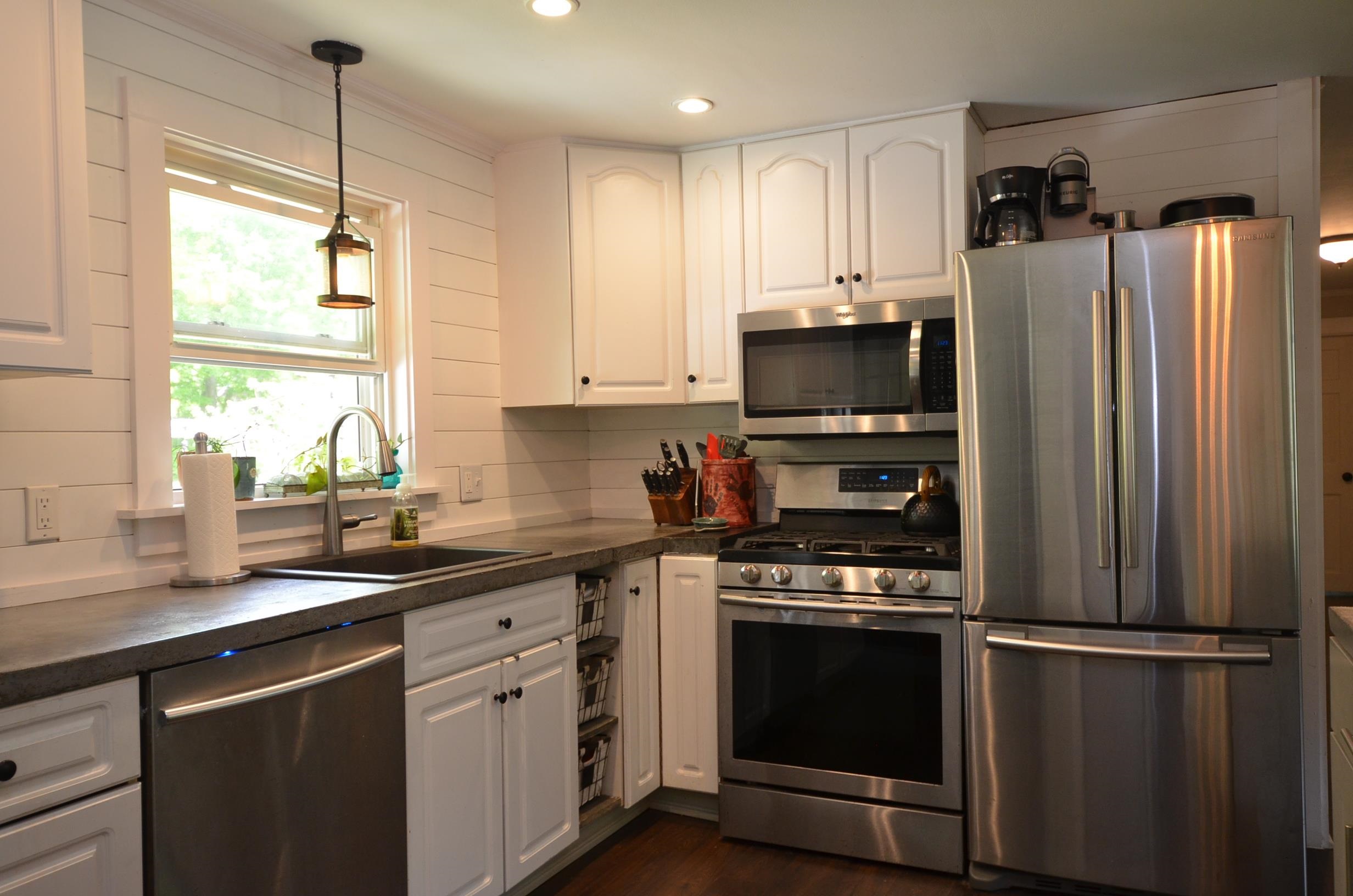 65 Martin Road Kittery, ME 03904 - Photo 8 of 26