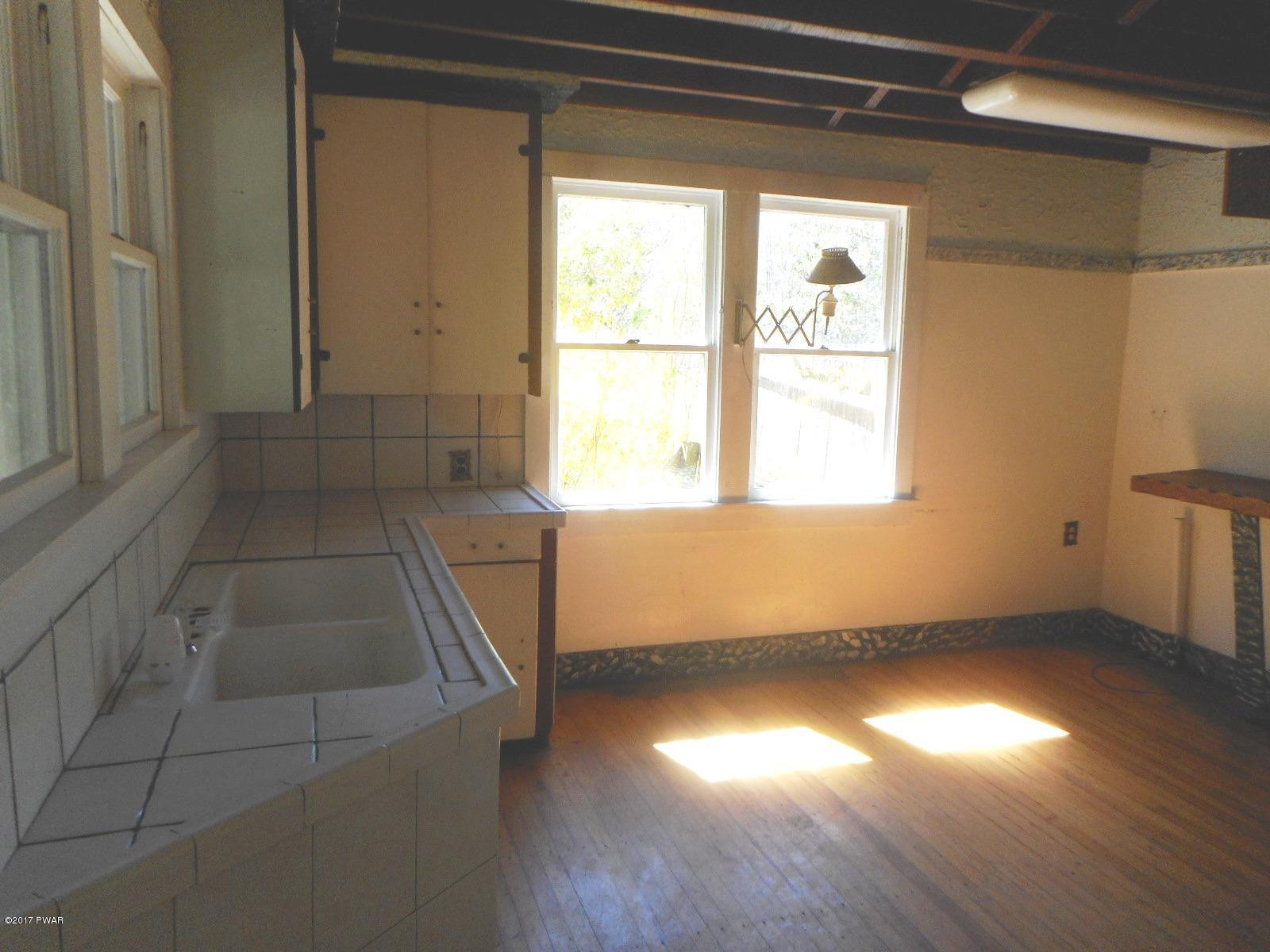 324 Greeley Lake Road Greeley, PA 18425 - Photo 2 of 11