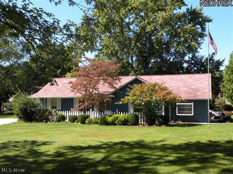 21350 Mastick Road Cleveland, OH 44126 - Photo 8 of 13