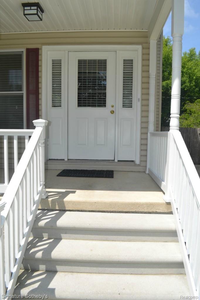3069 Wakefield Road Berkley, MI 48072 - Photo 2 of 33 DSC_0025.jpg
