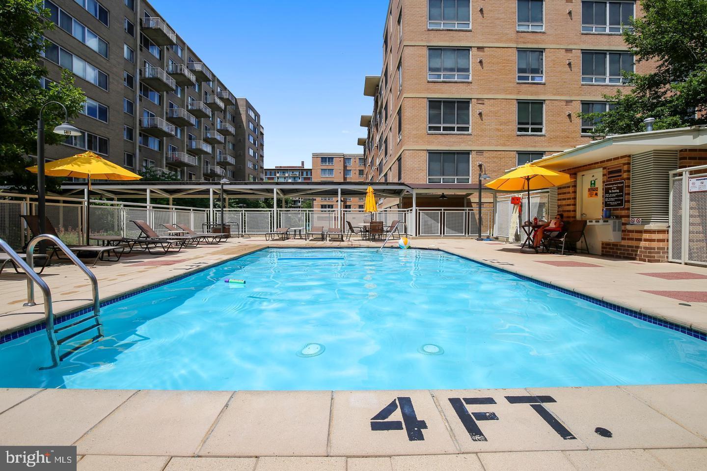 800 4th Street Southwest, Unit S803 Washington, DC 20024 - Photo 27 of 33
