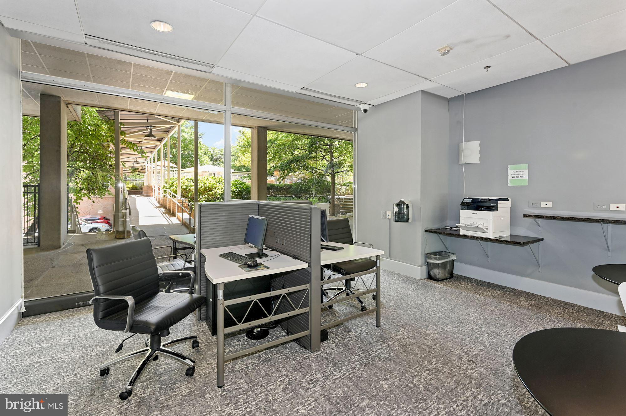 800 4th Street Southwest, Unit S803 Washington, DC 20024 - Photo 28 of 33