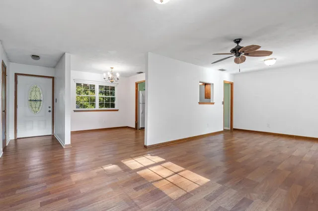 $299,900 | 4905 Vernon Road, Tallahassee, FL 32317