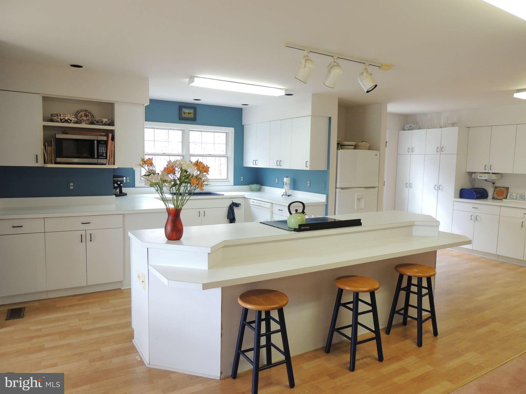 4320 Carrington Road Markham, VA 22643 - Photo 18 of 30 Kitchen