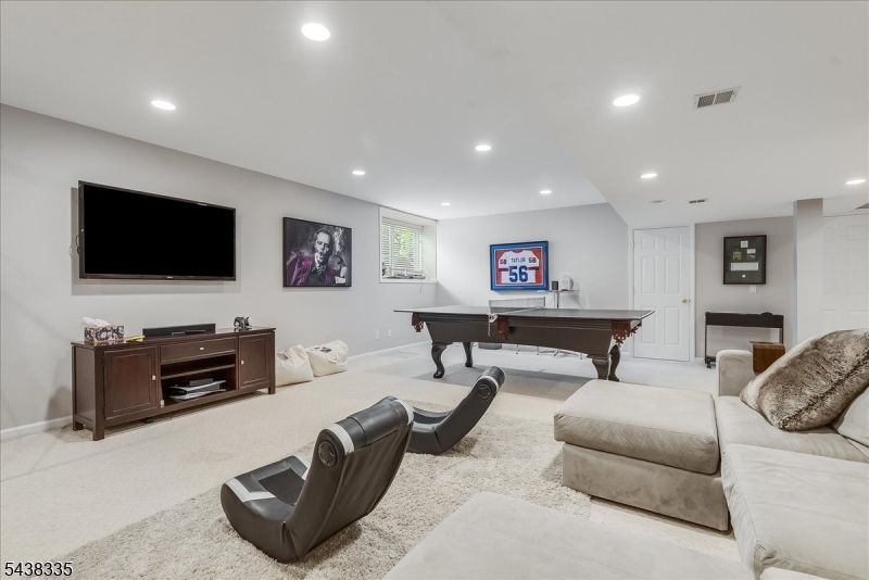 21 Rockage Road Warren, NJ 07059 - Photo 33 of 48